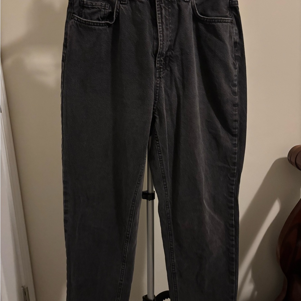BDG Black Relaxed Jeans Timeless Comfort